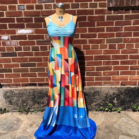 Gorgeous multi colored maxi dress - Picture 1 of 7